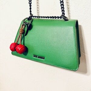 Steve Madden Bionna Vibrant Green Crossbody Bag with Red Accents NWOT